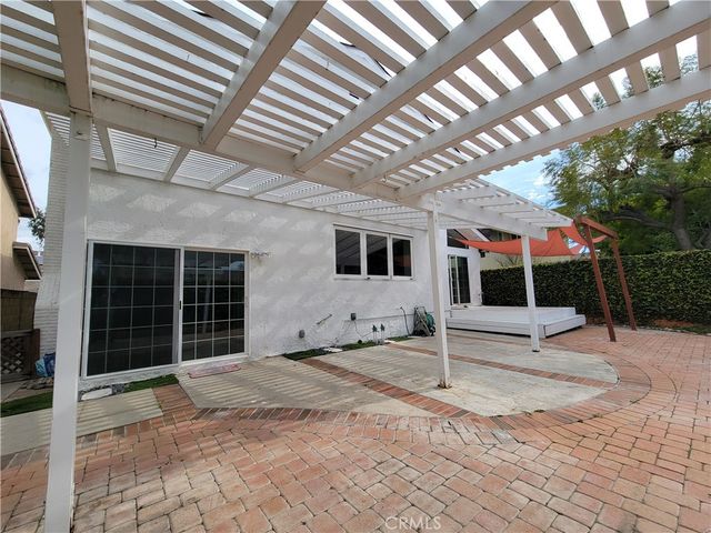 8 Hidalgo, Irvine, CA 92620