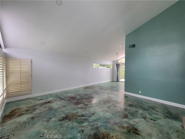 8 Hidalgo, Irvine, CA 92620