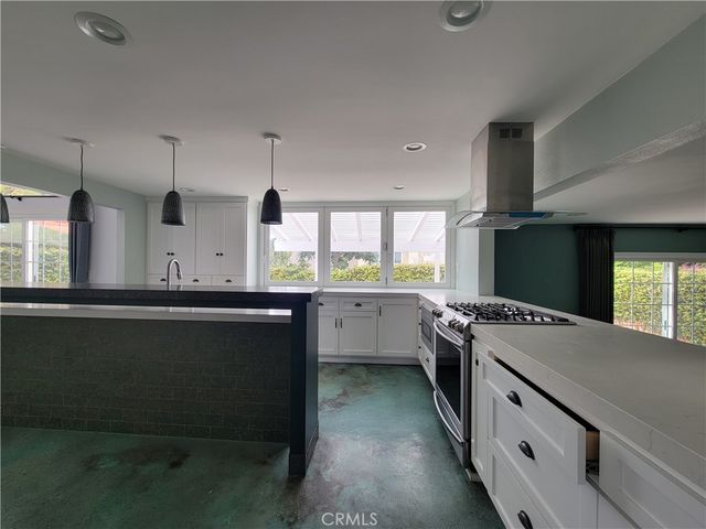 8 Hidalgo, Irvine, CA 92620