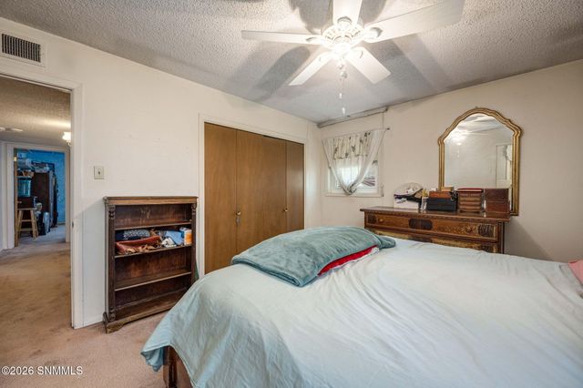 1989 Crescent Drive, Las Cruces, NM 88005