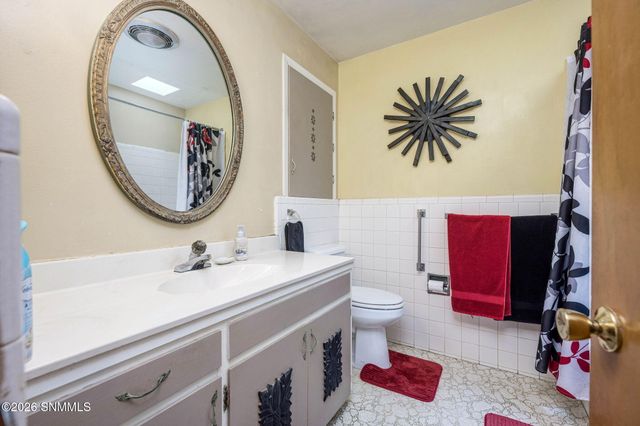 1989 Crescent Drive, Las Cruces, NM 88005