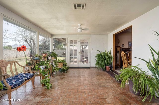 1989 Crescent Drive, Las Cruces, NM 88005