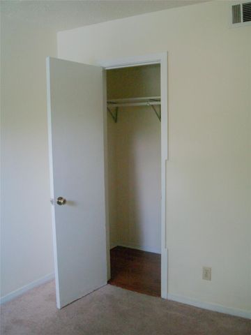 1745 WOOTEN PARK DR 101, Austin, TX 78757