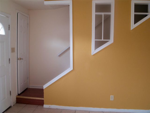 1745 WOOTEN PARK DR 101, Austin, TX 78757