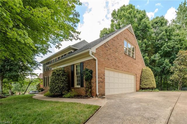 5910 Summerston Place, Charlotte, NC 28277