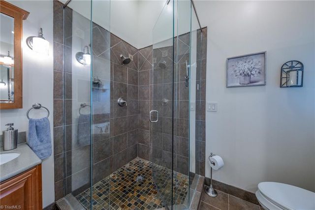 5910 Summerston Place, Charlotte, NC 28277