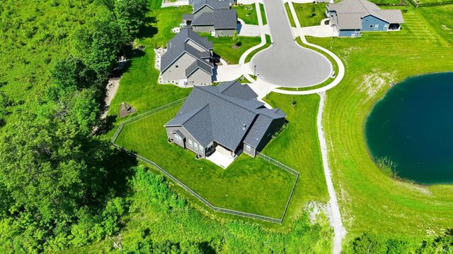 5801 Lourdais Court, Fort Wayne, IN 46818