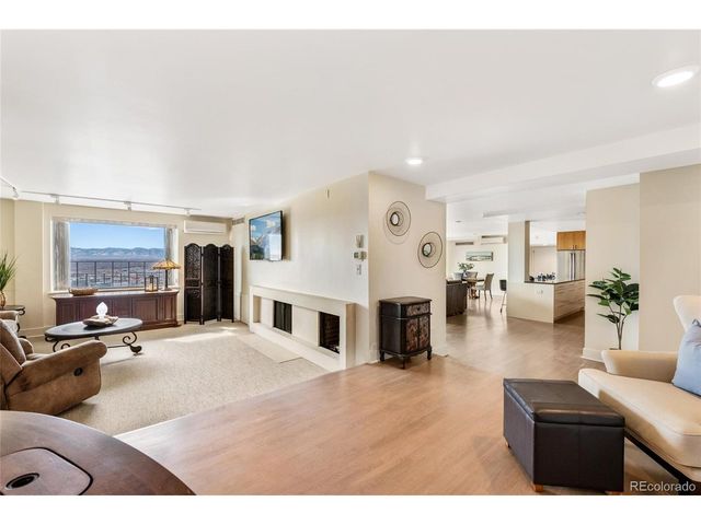 1020 15th St 42A, Denver, CO 80202