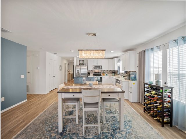 1916 Winding Creek Way, Denton, TX 76208