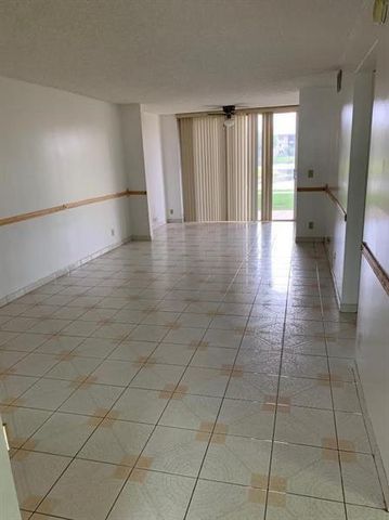 7840 NW 50TH Street 108, Lauderhill, FL 33351
