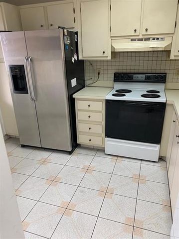 7840 NW 50TH Street 108, Lauderhill, FL 33351