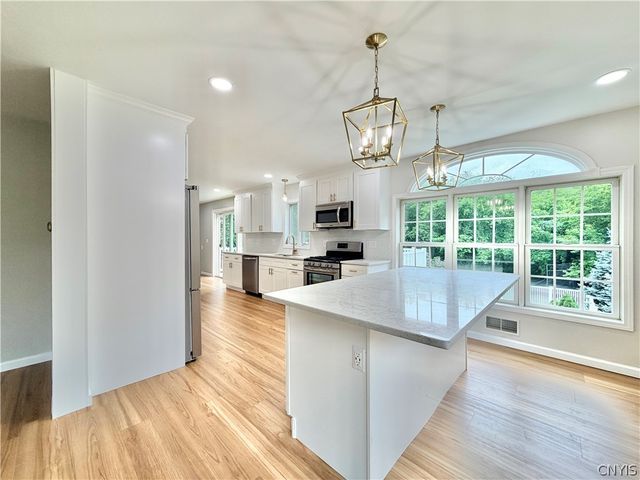 7 Morningside Drive, Owasco, NY 13021