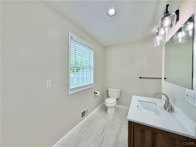 7 Morningside Drive, Owasco, NY 13021