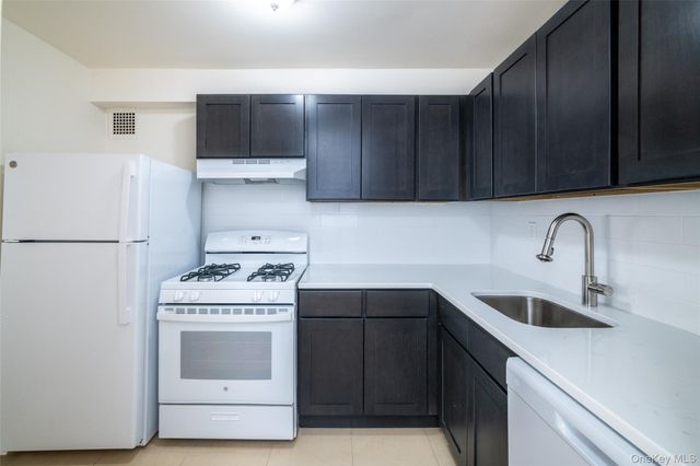 125 Lake Street 11-K North, White Plains, NY 10604