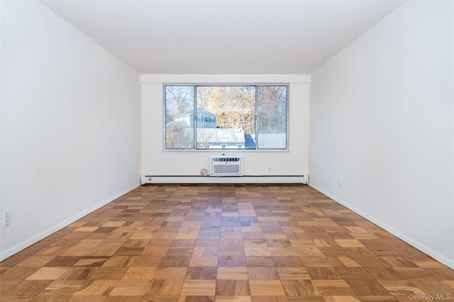 125 Lake Street 11-K North, White Plains, NY 10604