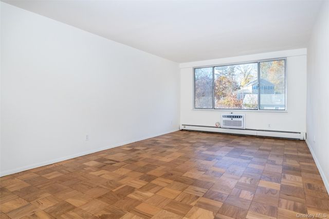 125 Lake Street 11-K North, White Plains, NY 10604