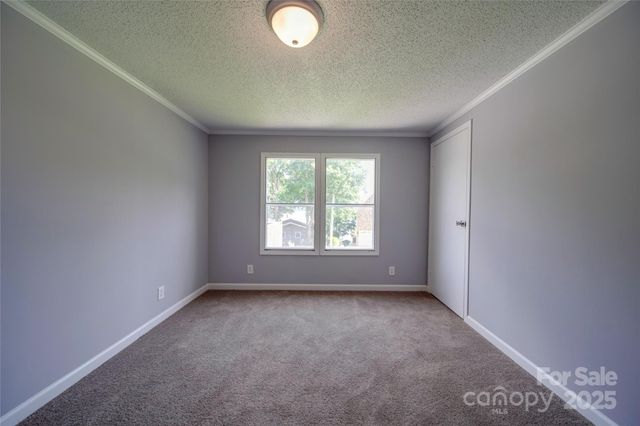 355 Shoreline Road, New London, NC 28127