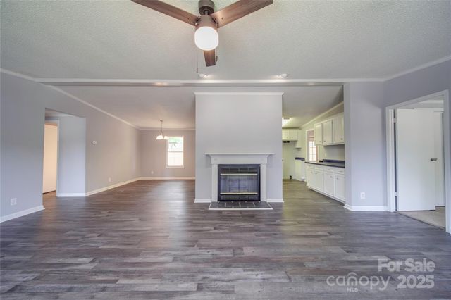 355 Shoreline Road, New London, NC 28127