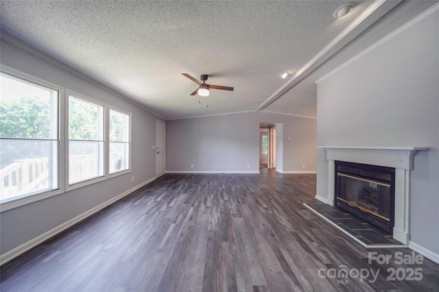 355 Shoreline Road, New London, NC 28127