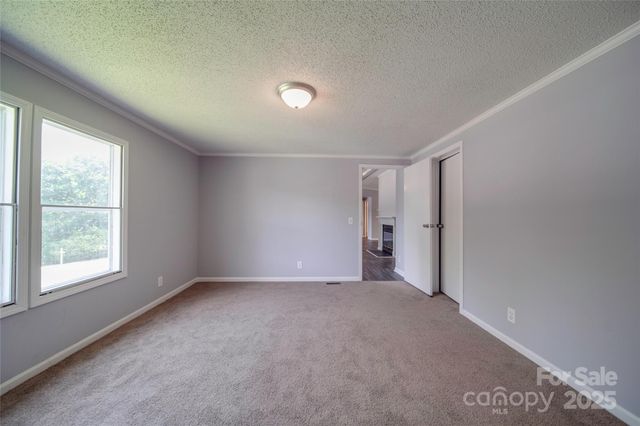 355 Shoreline Road, New London, NC 28127