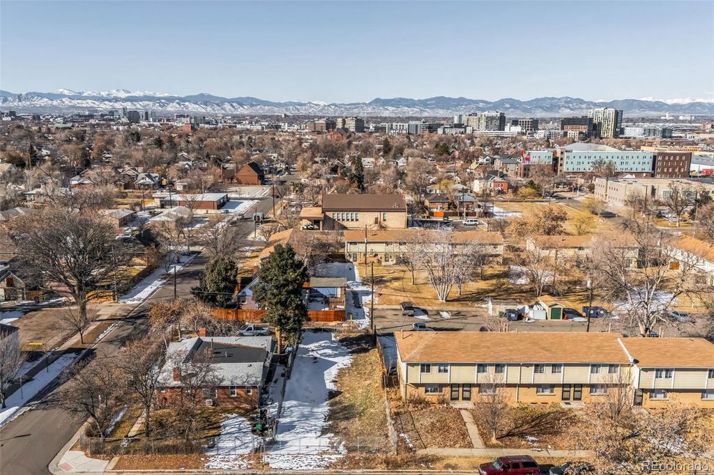3611 N Elizabeth Street, Denver, CO 80205