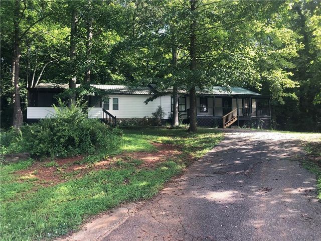 4744 Chickasaw SE Way, Acworth, GA 30102