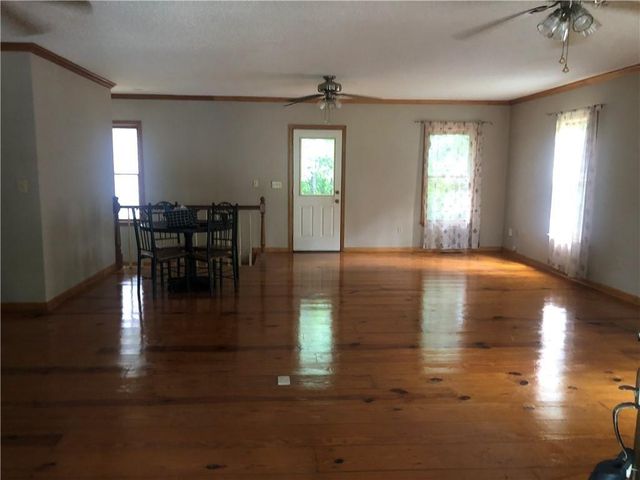 4744 Chickasaw SE Way, Acworth, GA 30102