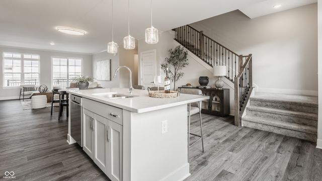 432 S Meridian Street, Greenwood, IN 46143