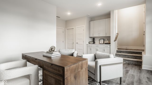 432 S Meridian Street, Greenwood, IN 46143