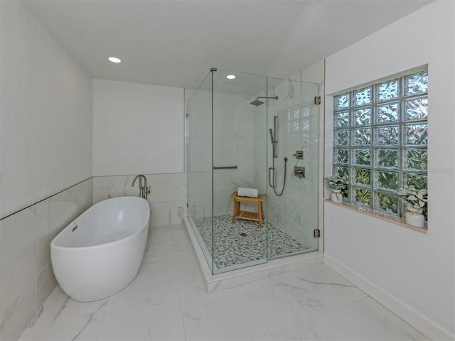 1428 GLENEAGLES DRIVE, Venice, FL 34292