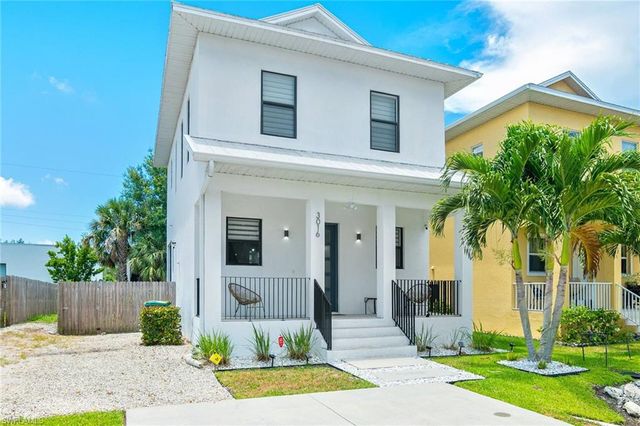 3016 Van Buren AVE, Naples, FL 34112