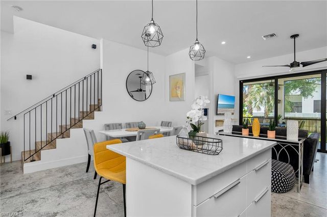 3016 Van Buren AVE, Naples, FL 34112