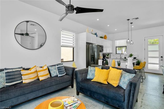 3016 Van Buren AVE, Naples, FL 34112