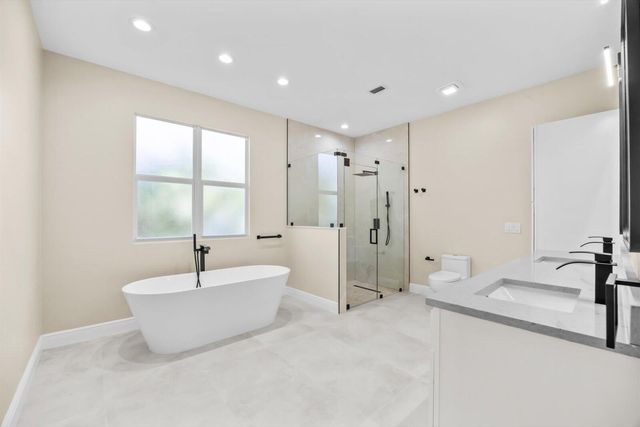 10206 Isle Of Pines Court, Port St. Lucie, Port St Lucie, FL 34986