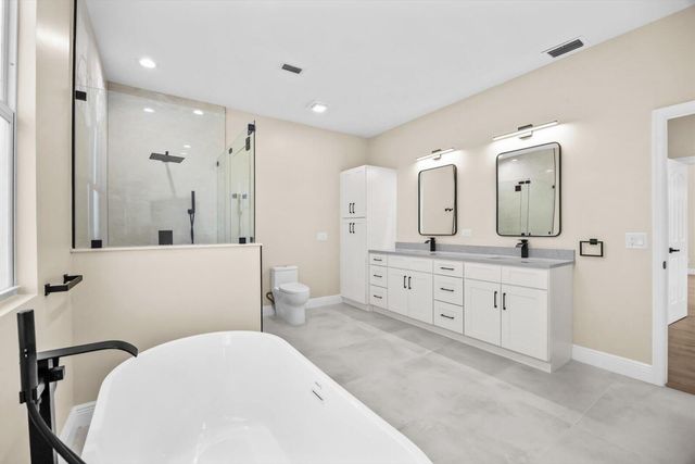 10206 Isle Of Pines Court, Port St. Lucie, Port St Lucie, FL 34986