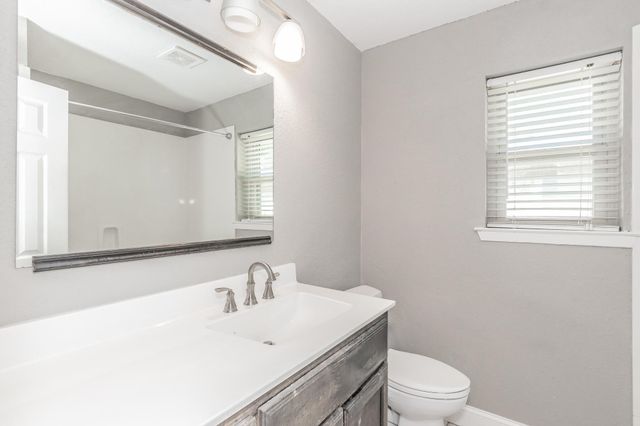 2013 Memphis Drive, Bedford, TX 76022