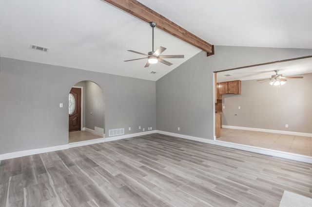 2013 Memphis Drive, Bedford, TX 76022
