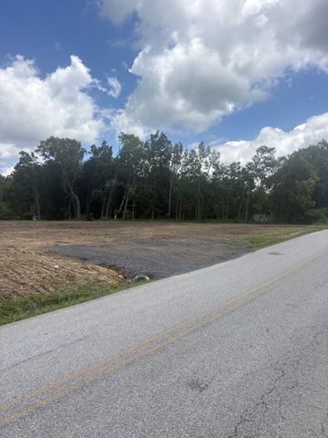 0 Days Rd, Lafayette, TN 37083