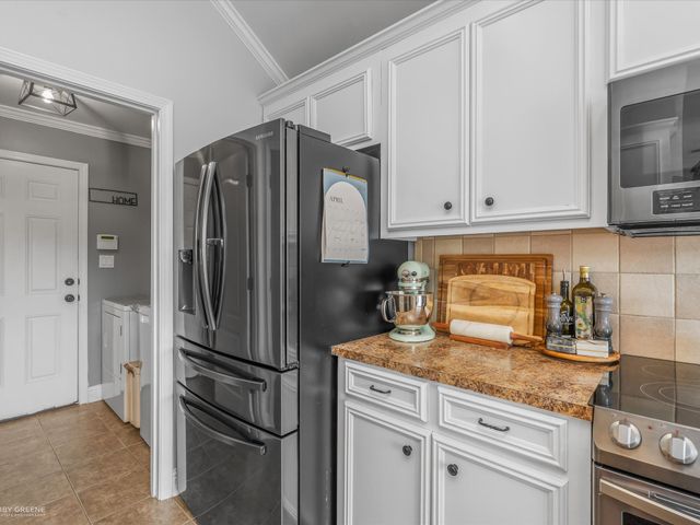 4204 Parkridge Drive, Benton, LA 71006