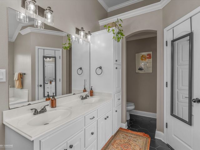 4204 Parkridge Drive, Benton, LA 71006