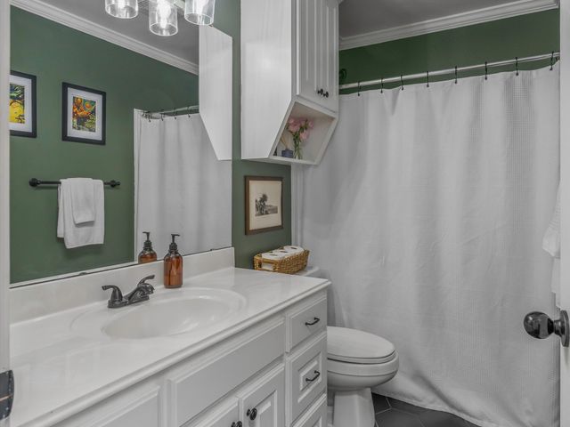 4204 Parkridge Drive, Benton, LA 71006