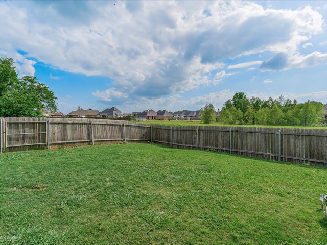 4204 Parkridge Drive, Benton, LA 71006