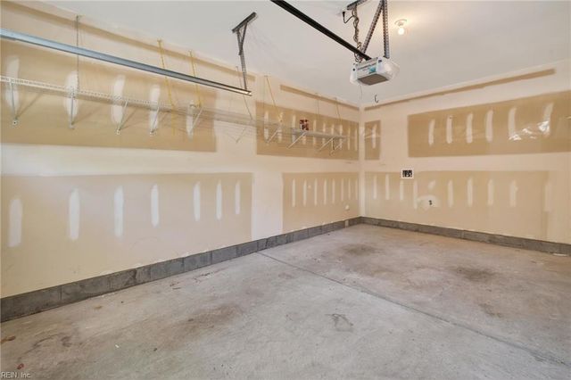 937 Iron Bridge DR, Virginia Beach, VA 23462