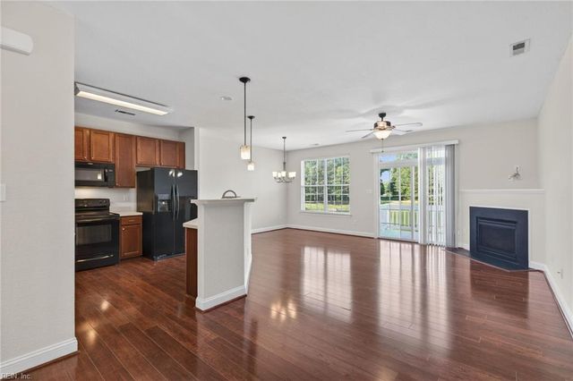 937 Iron Bridge DR, Virginia Beach, VA 23462