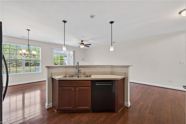 937 Iron Bridge DR, Virginia Beach, VA 23462