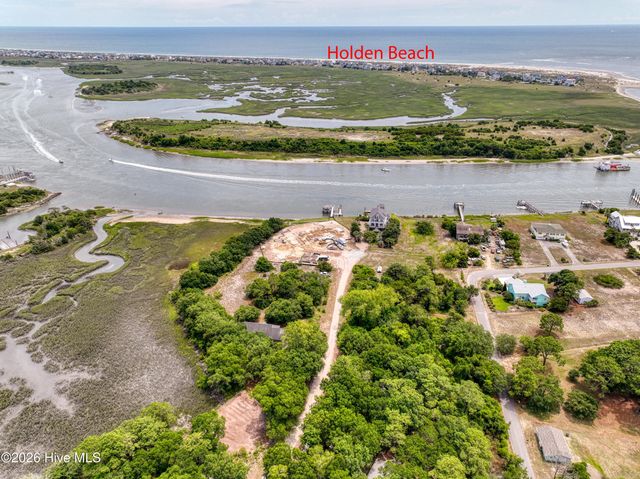 1709 Long Shore Drive SW, Shallotte, NC 28470