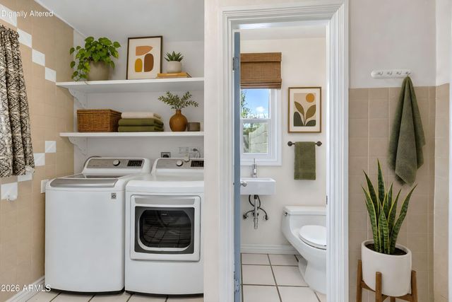 3301 W LYNWOOD Street, Phoenix, AZ 85009