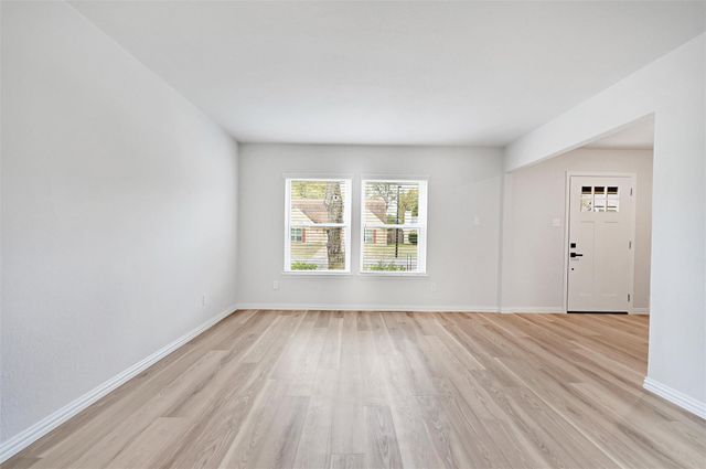 1105 Melissa Lane, Garland, TX 75040