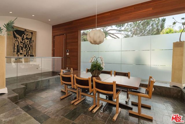 8137 Amor Road, Los Angeles, CA 90046