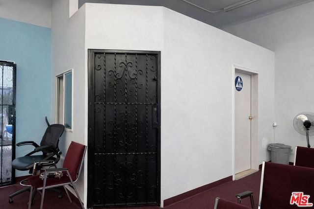 4620 S Central Avenue, Los Angeles, CA 90011